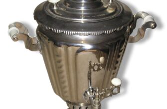 Опис самовару: Історія, функції та культурне значення цього предмету