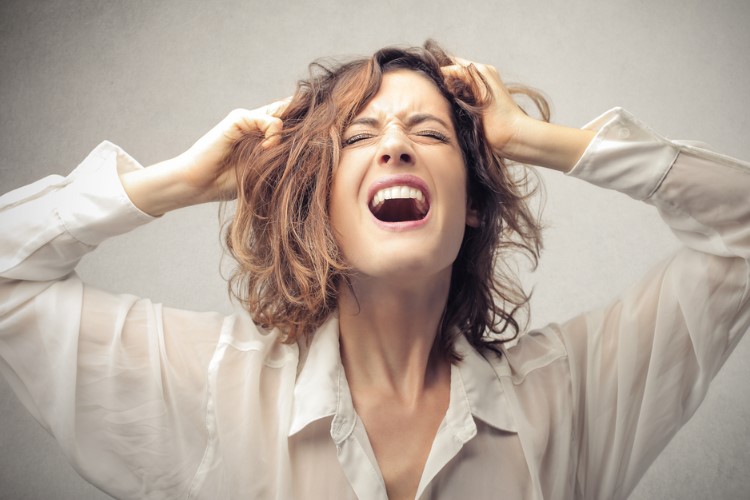 Істерія: що це, симптоми, лікування і причини - STYLE ZONE
