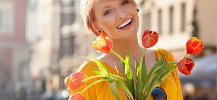 Стильні образи до 8 березня: що вдягнути для святкового настрою