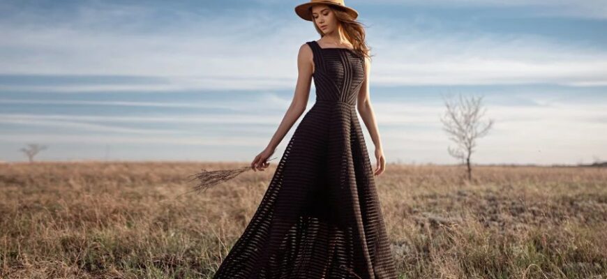 Елегантні і стильні аксесуари: що вдягти до коричневої сукні?