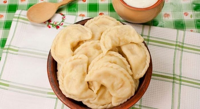 Скільки варити вареники з сиром: оптимальний час приготування