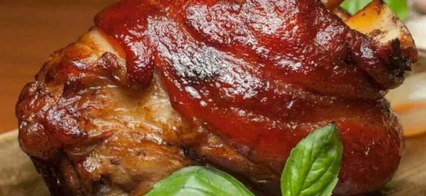 Як готувати рульку: покроковий рецепт для ніжного м’ясного шедевра