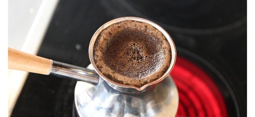 Як варити каву в турці: покроковий гайд для ідеального напою