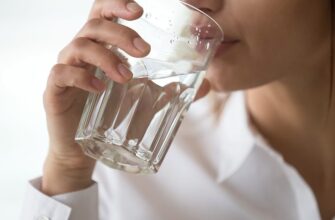 Науковий аналіз води: Руйнація міфів про питний режим для здоров’я