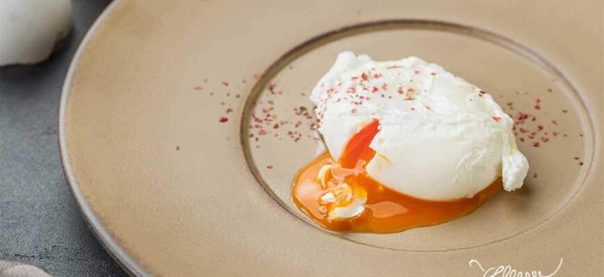 Ось оптимізований заголовок для вашої статті:

“Як готувати ідеальні яйця пашот: простий покроковий гід”