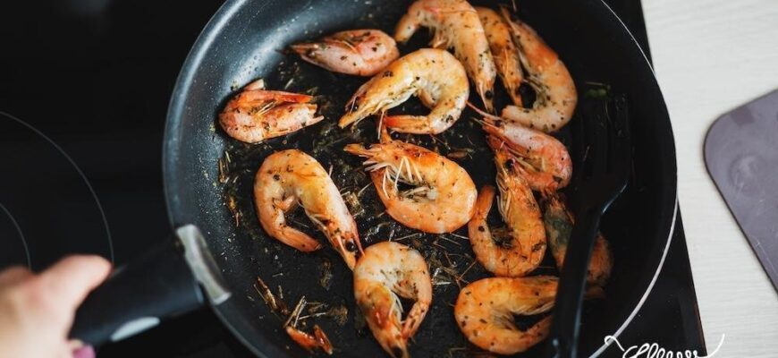 Як готувати креветки: прості рецепти та корисні поради