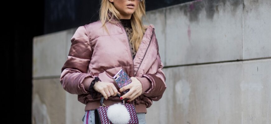 Жіночі куртки для весни 2024: актуальні тренди та поради стилістів