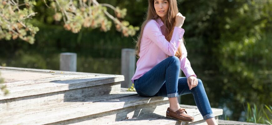 Значення жіночих сорочок: елегантність і стиль у вашому гардеробі